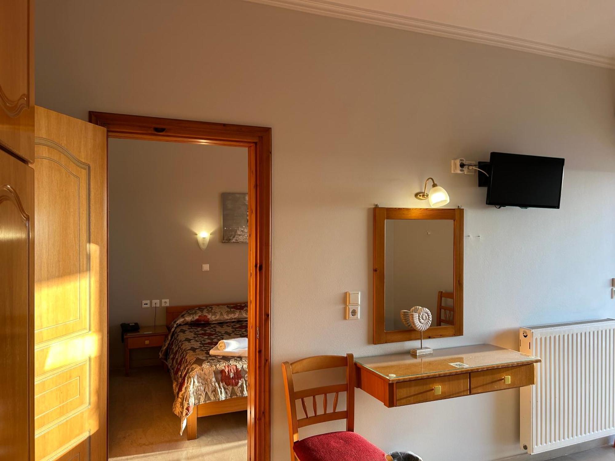 Brati II Beach Hotel Arkoudi Eksteriør billede